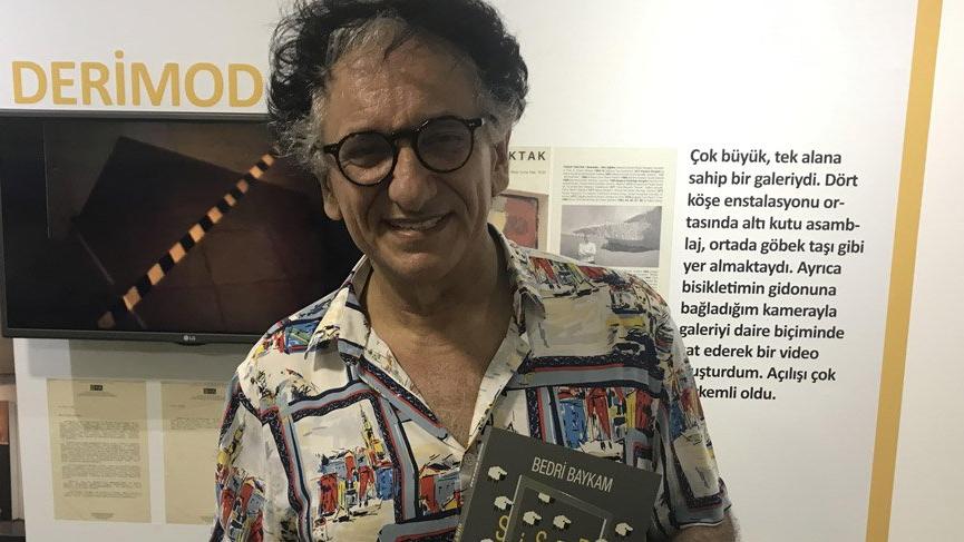 Bedri Baykam’ın sanat dünyasının arka planına ışık tuttuğu kitap raflarda