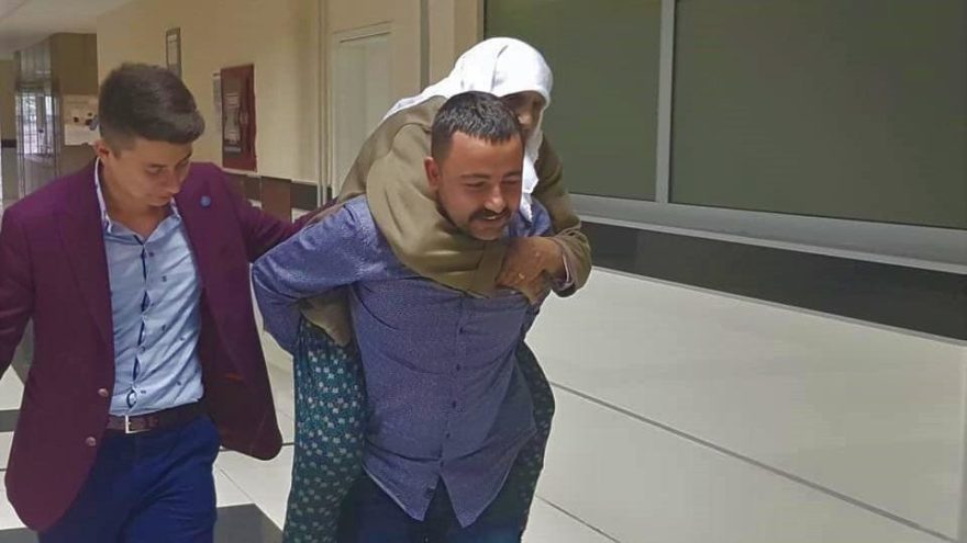 Hatice Nine vefat etti… Akşener için imza atmaya torununun sırtında gitmişti