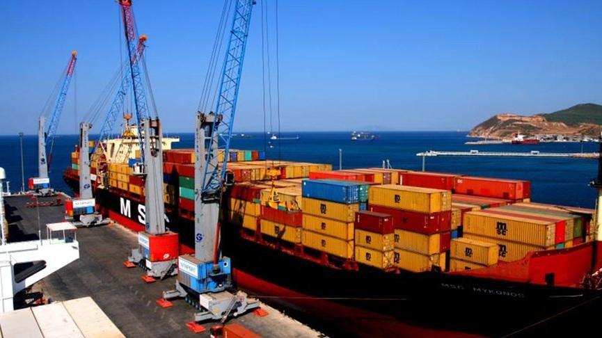 Nisan ayında dış ticaret açığı azaldı