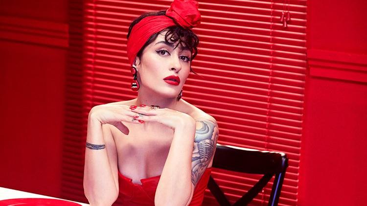 Melek Mosso’dan yeni single