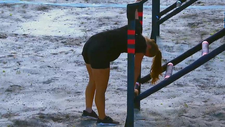 Survivor’da sakatlanınca gözyaşlarına boğuldu! Survivor ödül oyunun kim kazandı?