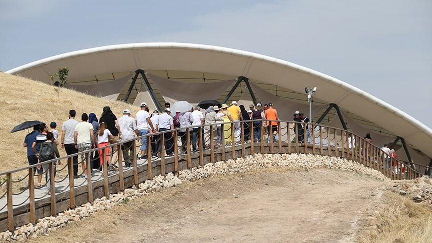 ‘Tarihin sıfır noktası’ Göbeklitepe’ye ziyaretçi akını