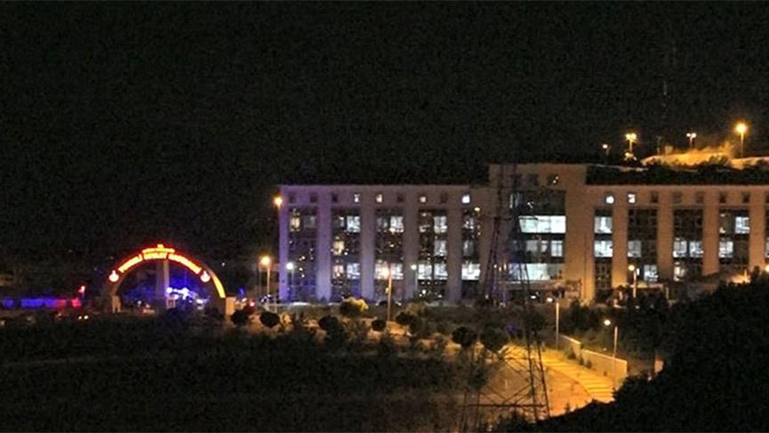 Tunceli’de PKK’lı teröristlerle çatışma: Bir şehit 3 asker ağır yaralı