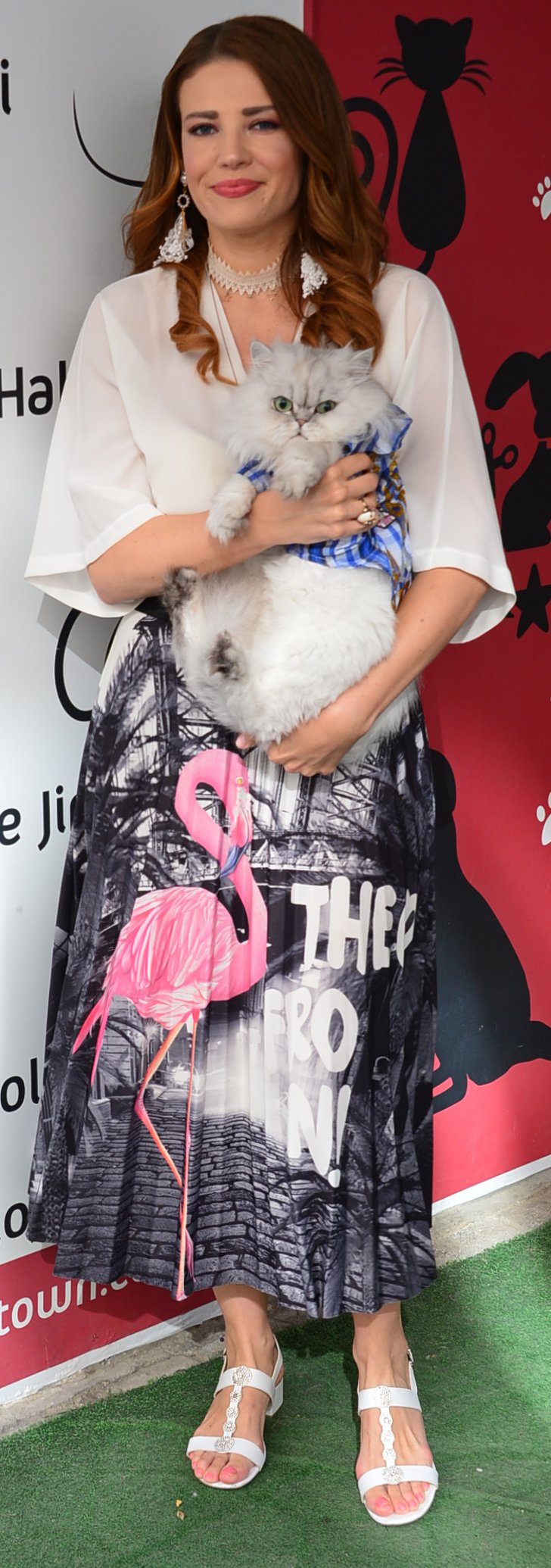 Esra Sönmezer Paramı yiyen tek erkek… Magazin haberleri Esra Sönmezer Paramı yiyen tek erkek… Magazin haberleri