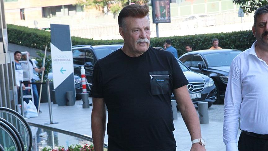 Nuri Alço: “Düğün tarihi netleşmedi”