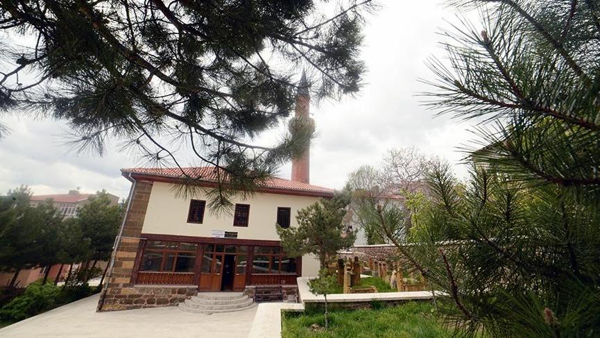 Yozgat’ın tarihi kesme taşlı Başçavuşzade Camisi