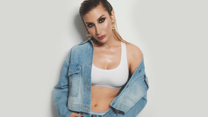 Şarkıcı İrem Derici’den şaşırtan açıklama