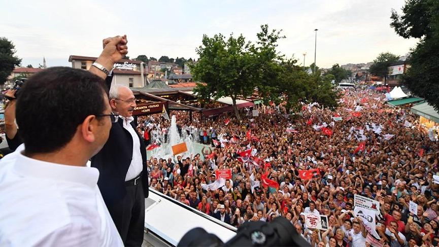 Diyorlar ki, ‘Kılıçdaroğlu nerede? Kılıçdaroğlu sokak sokak gezerek İmamoğlu’nu anlatıyor!