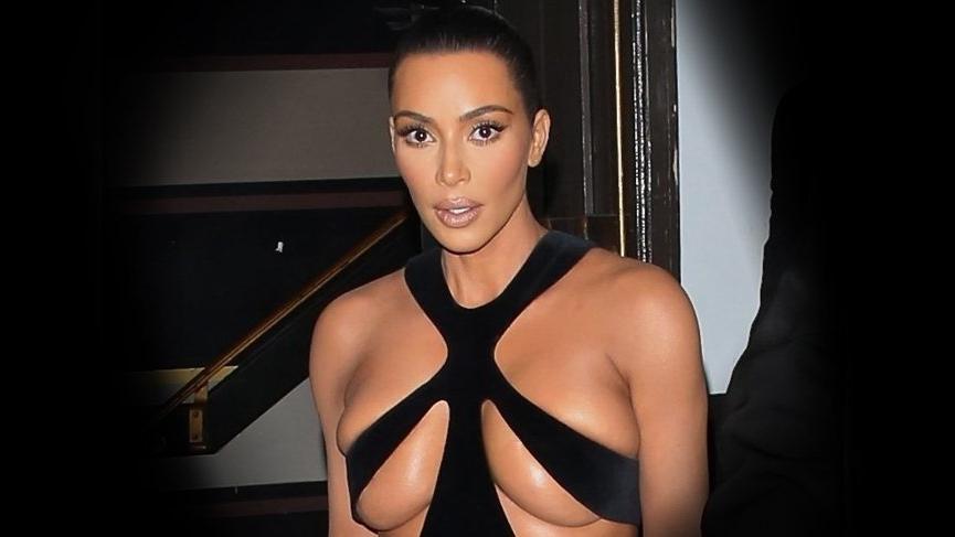 Kim Kardashian’ın ‘Kimono’ adını verdiği korse Japonya ile krize neden oldu
