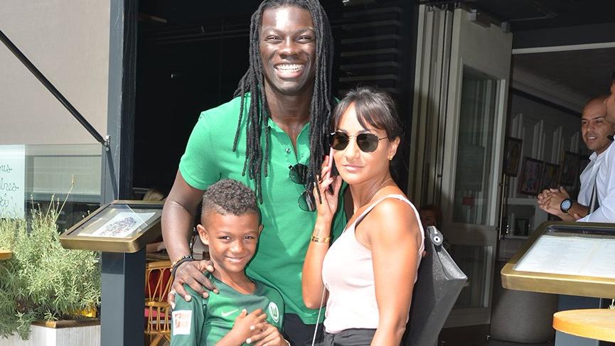 Bafitimbi Gomis Türkiye’ye yerleşiyor