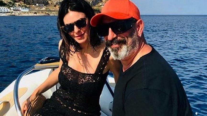 Defne Samyeli ve Cem Yılmaz düeti