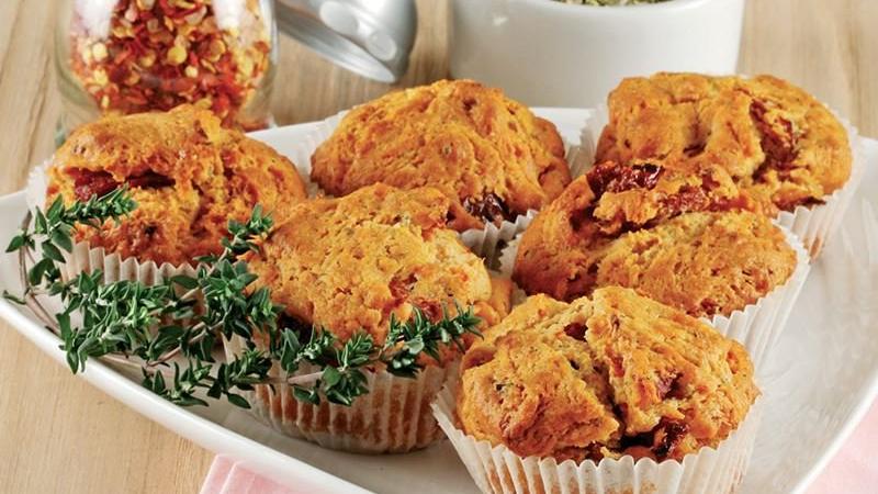 Kuru domatesli muffin nasıl yapılır? İşte Kuru domatesli muffin tarifi