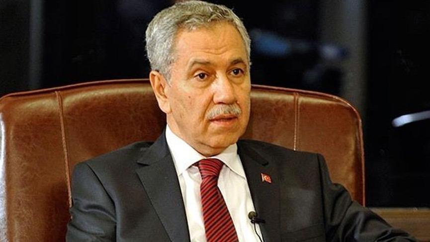 Bülent Arınç’ın ‘KHK’lıya bağış’ açıklamasına hukukçulardan tepki