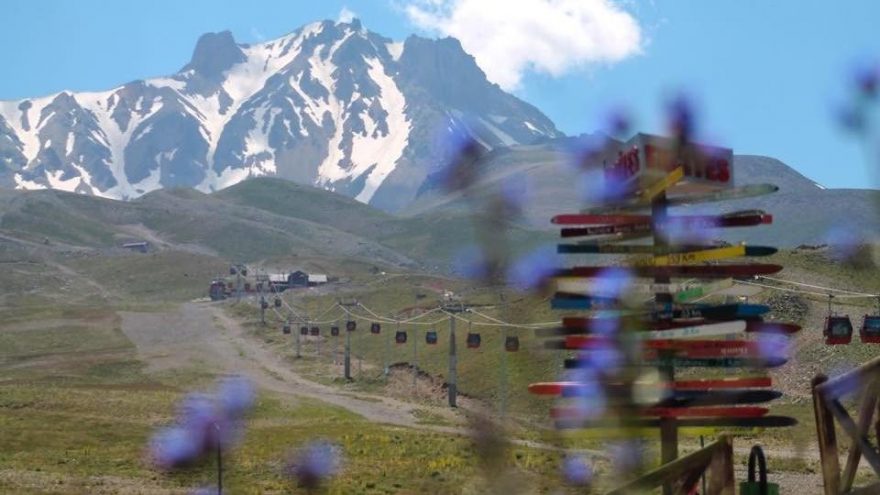 Erciyes’in yazı başka kışı başka güzel