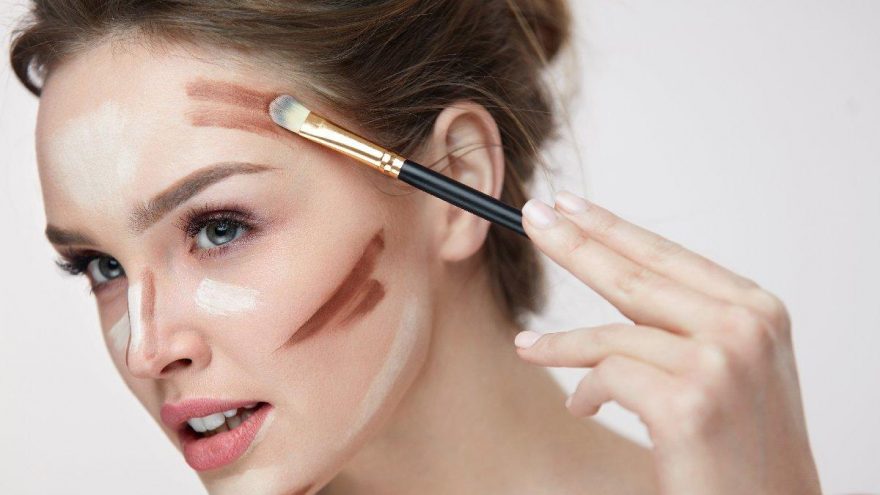 Kontür ve aydınlatıcı nasıl kullanılır? Yüz kontürleme için tüyolar…