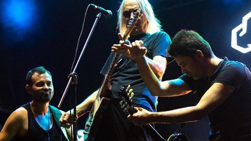 Kuşadası Gençlik Festivali başladı