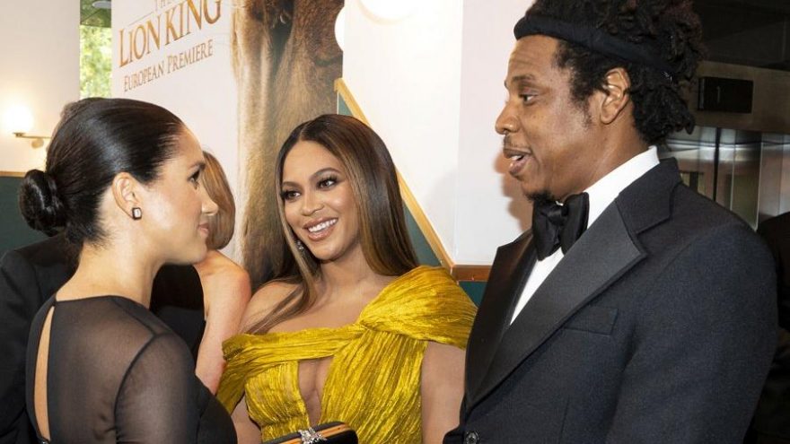 Meghan Markle The Lion King galasında Beyonce ile sohbet etti