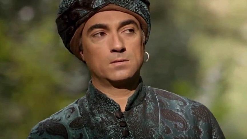 Selim Bayraktar sörf yaptı