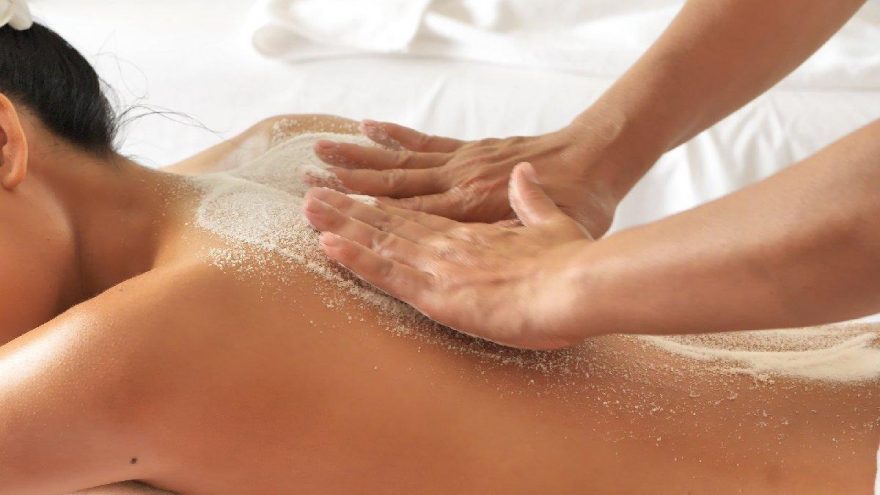 Vücut peelingi için doğal maske tarifleri