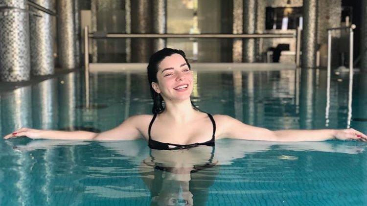 Merve Boluğur sezonu açtı