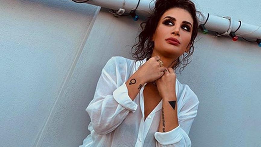 İrem Derici’ye hiçbir taksi durmadı