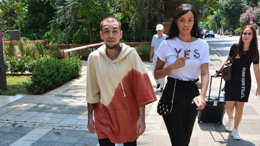 Ezhel: Küfür anlamı güçlendiriyor