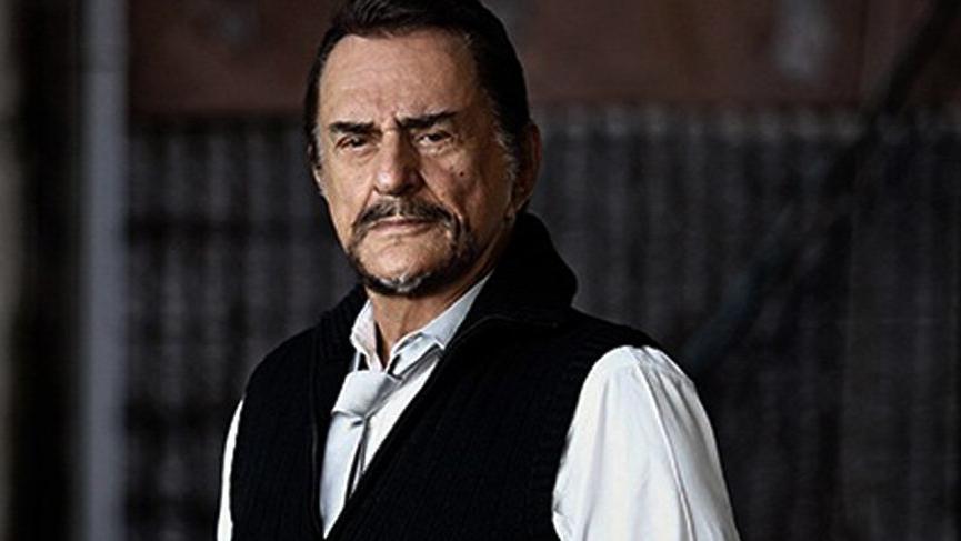 Alpay 50. sanat yılında sevenleriyle buluşacak