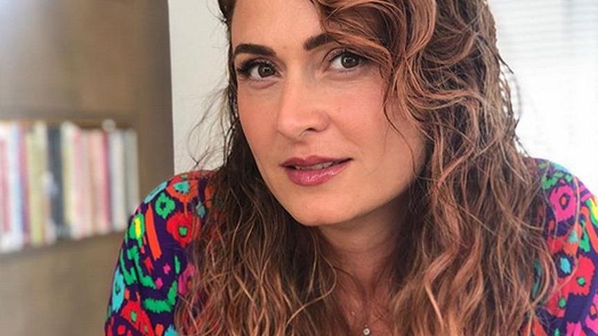 Ceyda Düvenci’den bebeklik TBT’si geldi