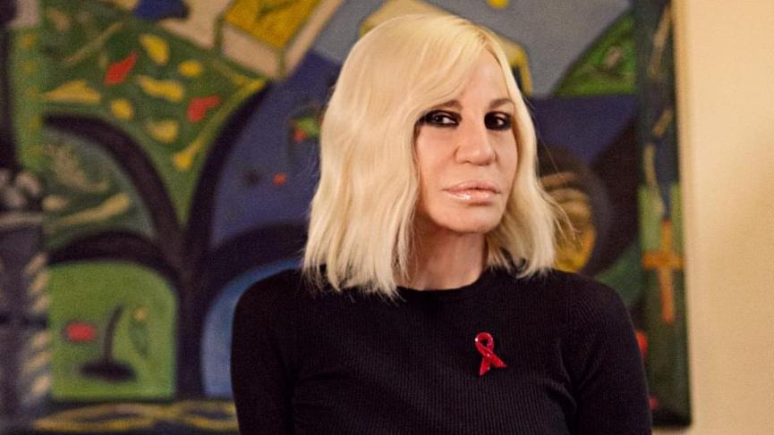 Donatella Versace Çin’den özür diledi