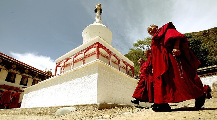 Tibet sınırları dışındaki en büyük Tibet Budizmi Manastırı olarak adlandırılan Labrang Manastırı, Çin’in Gansu bölgesinde bulunuyor.