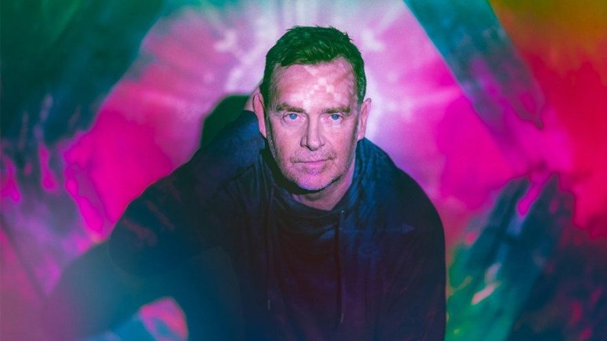 Dj Nick Warren Bomonti’de sahnede