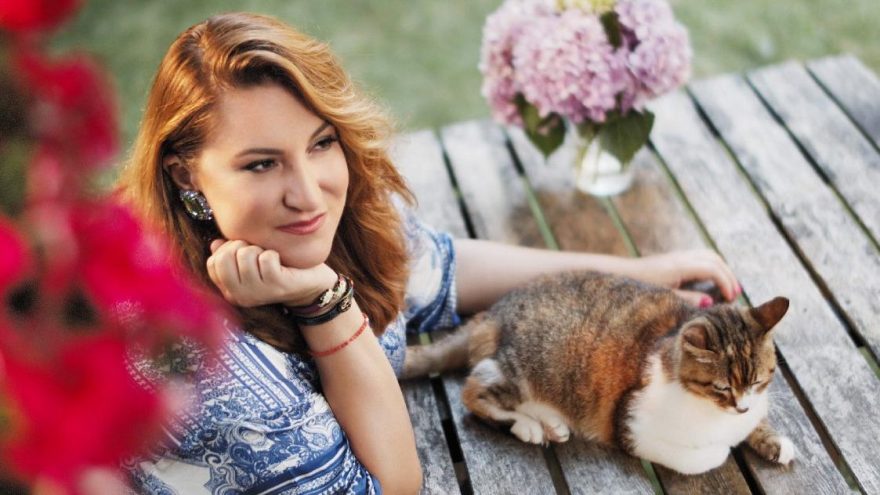 Işık Şimşek beşinci single’ı Ben Aşka İnanırım’ı çıkardı