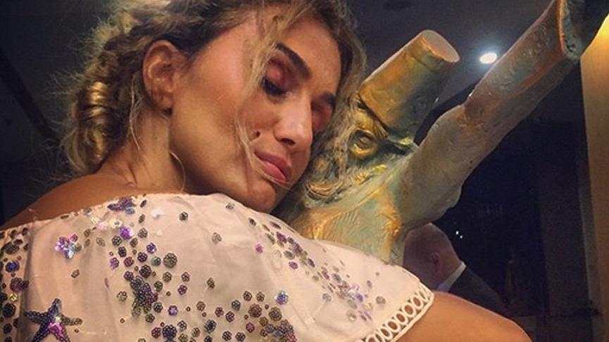 Tuğba Özay: Benden etkilenen insanlar bile ağladılar