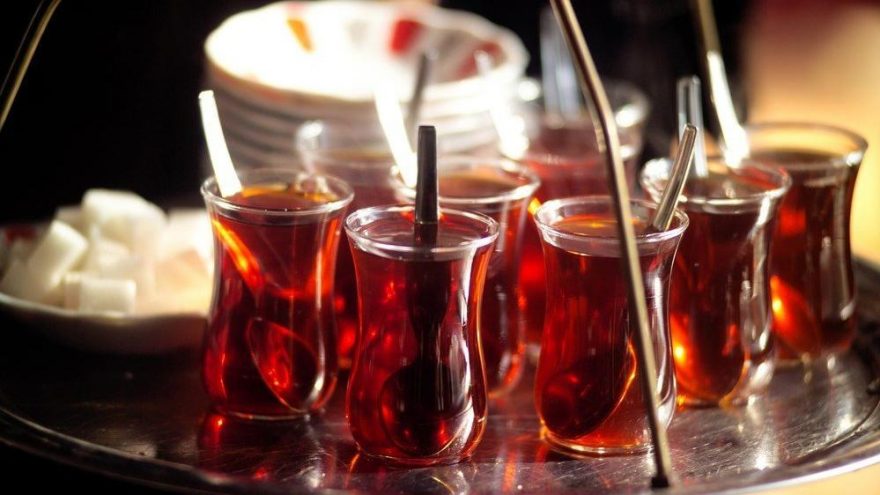 Çay kaç kalori? Çayın besin değerleri ve kalorisi…