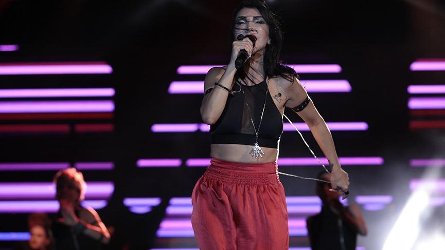 Hande Yener’den Demet Akalın itirafı