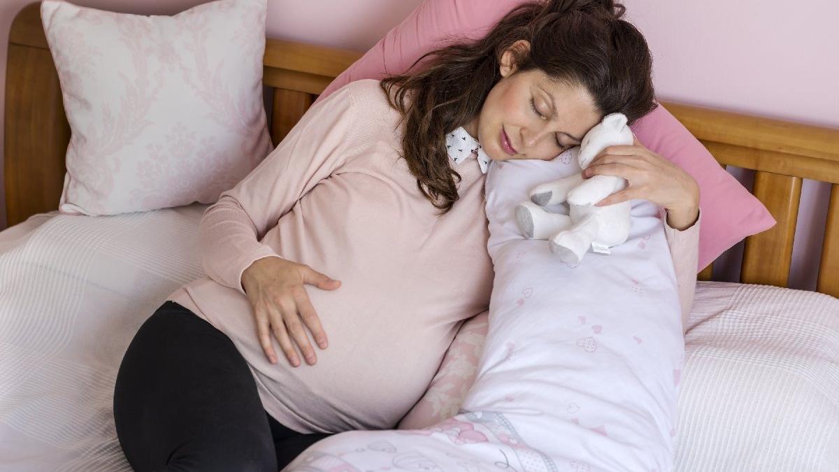 gebelerin yatma pozisyonlari nasil