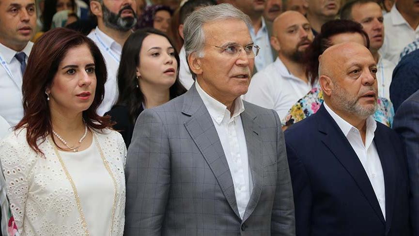 Mehmet Ali Şahin: Davutoğlu’nun istifa etmemesi yanlış