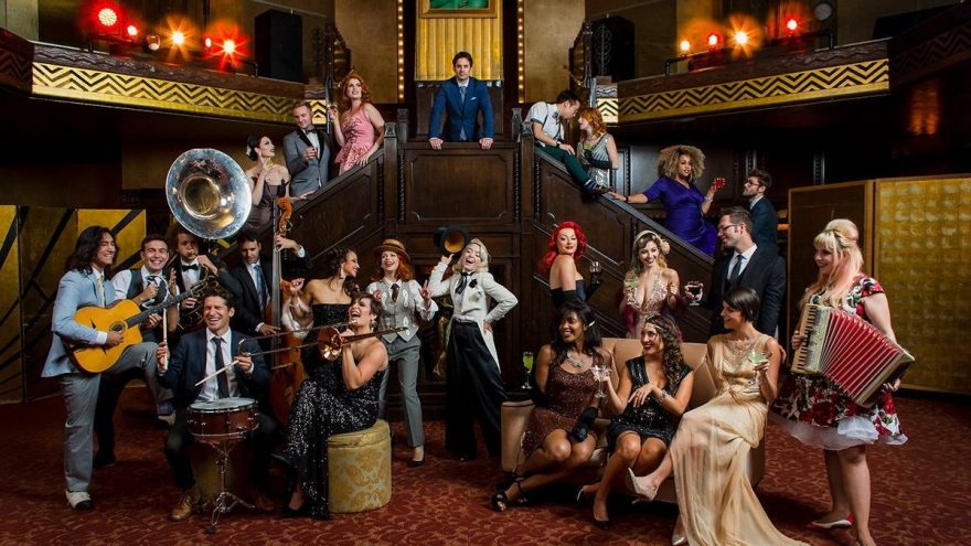 Cazseverlere Postmodern Jukebox sürprizi