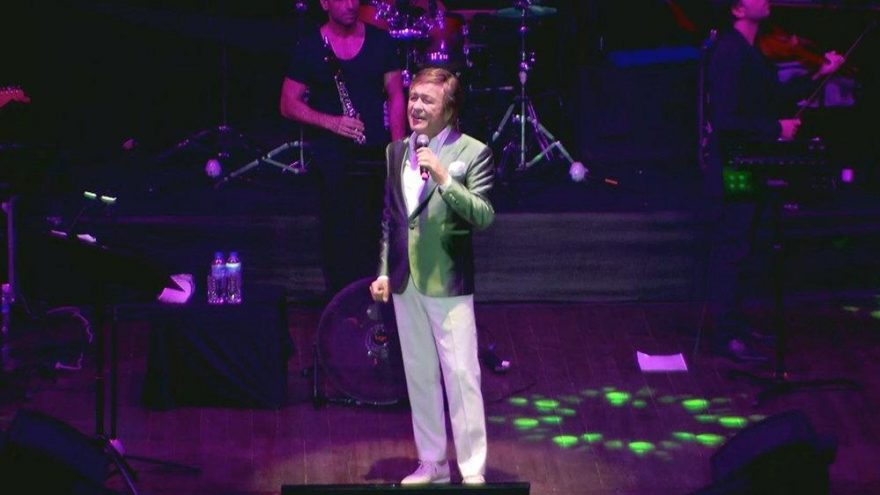 Erol Evgin’den kadına şiddete tepki