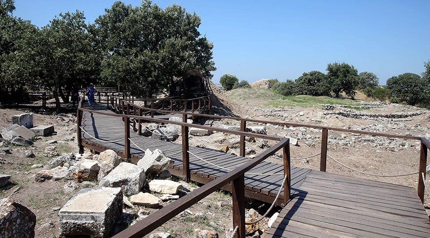 Truva yılı kapsamında, 2018'in Ekim ayında Çanakkale'nin Tevfikiye ilçesinde Truva Müzesi'nin de açılmasıyla, Truva Antik Kenti dış basında büyük ilgi görmüştü.
