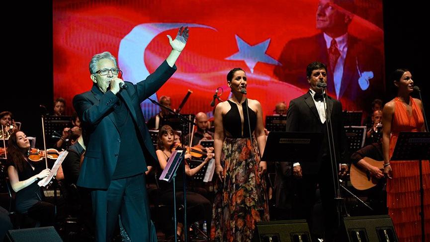 Zülfü Livaneli’den Gaziantep’te ilk konser