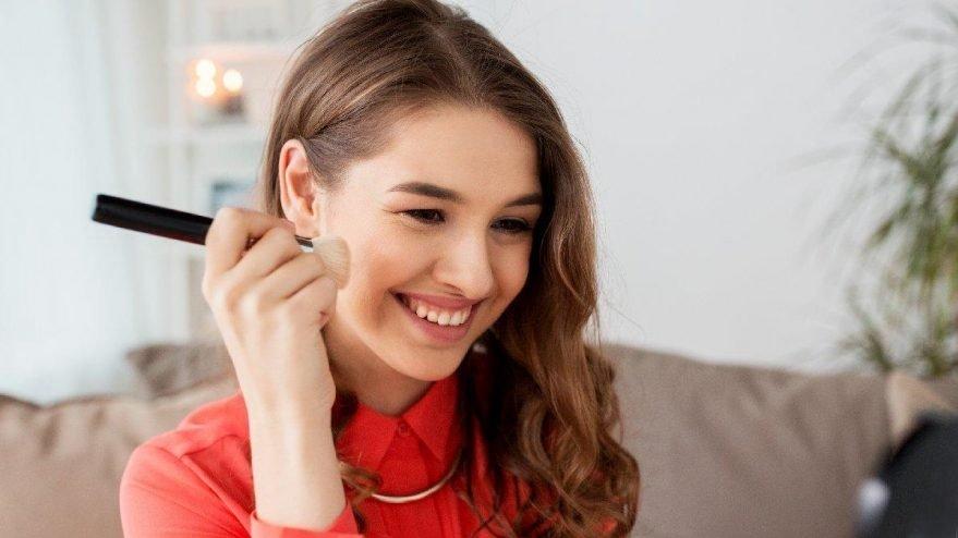 Highlighter nasıl sürülür?