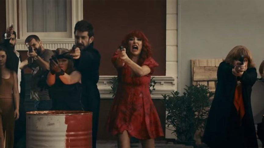 Jet Sosyete’den Çukur’a göndermeli fragman!