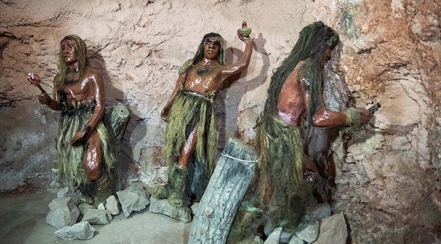 Kırgızistan’ın yaklaşık olarak 1 milyona yakın nüfusuyla en büyük ikinci şehri olan Osh’ta bulunan tek dünya mirası Süleyman Dağı, yılın her mevsimi turistlerin ilgi odağı halinde.