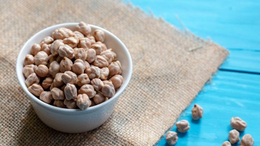 Yoğurtlu nohut salatası tarifi: Yoğurtlu nohut salatası nasıl yapılır?