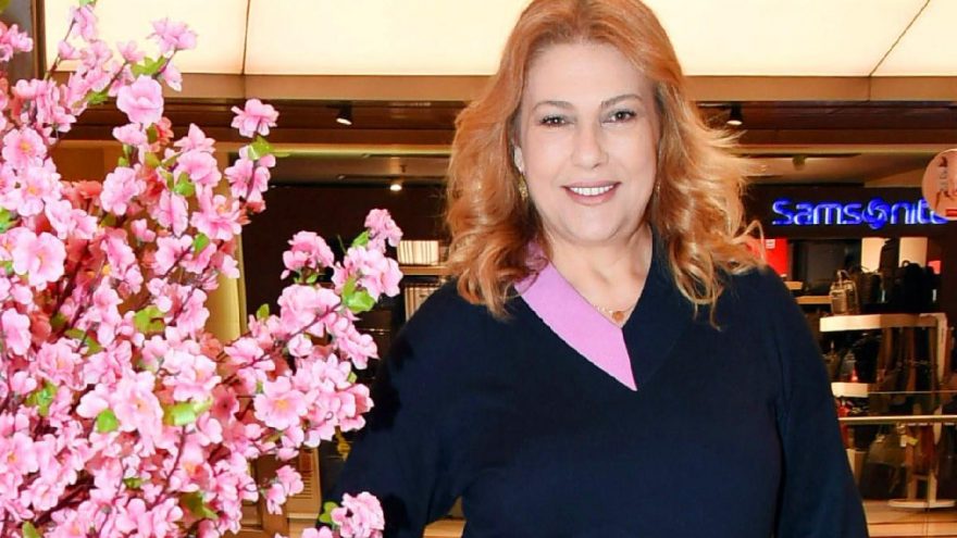 Zeynep Eronat, şimdi de yönetmen olarak tiyatroda