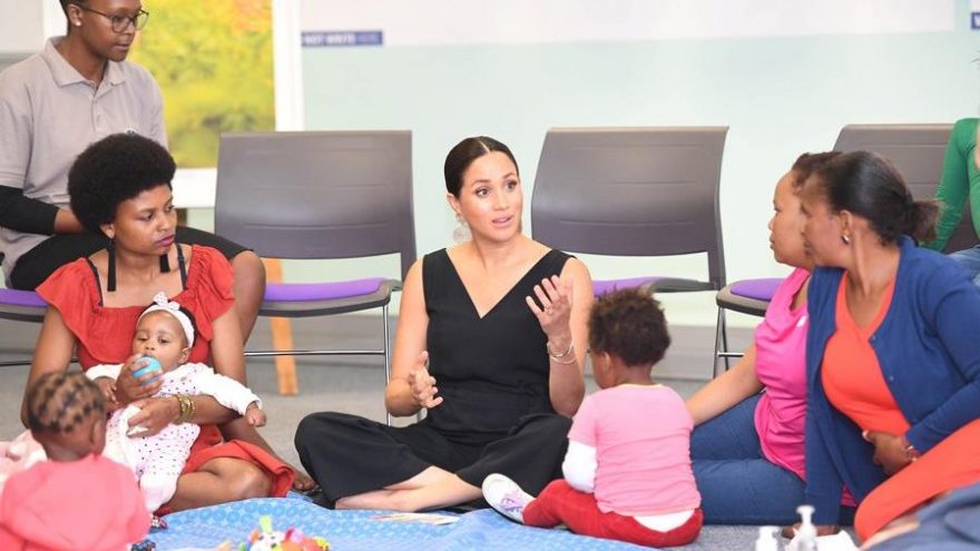 Meghan Markle Prens Archie’nin kıyafetlerini bağışladı