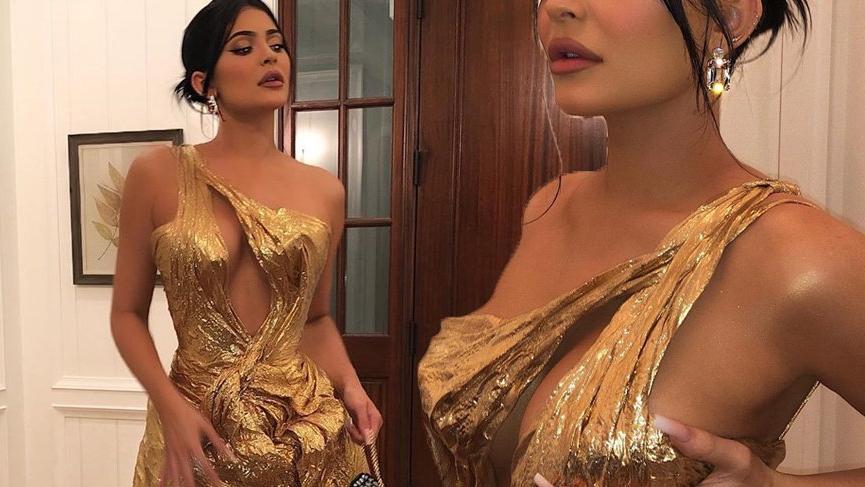 Kylie Jenner kıyafetiyle Hailey ve Justin Bieber’ın düğününün önüne geçti