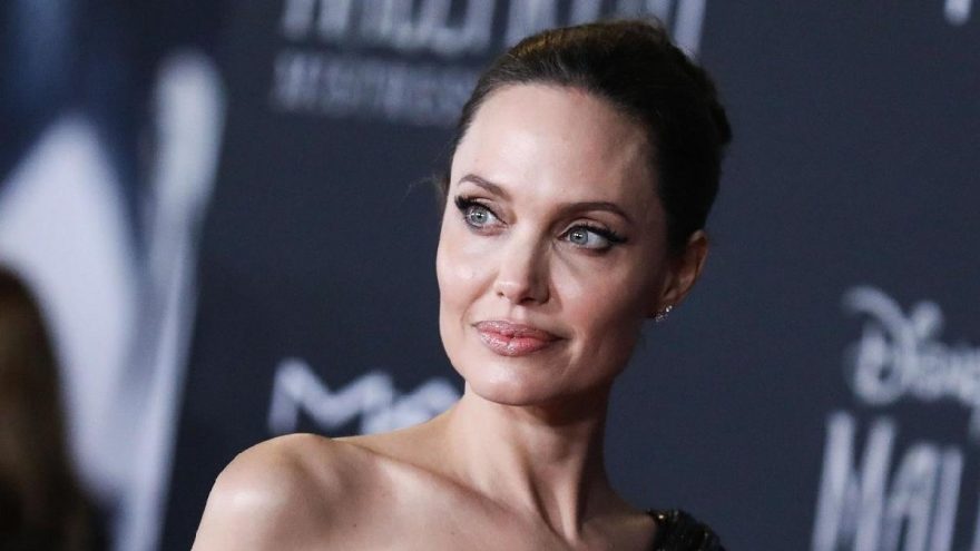 Angelina Jolie’den samimi itiraf: “Kendimi tanıyamadım”