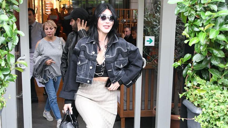Hande Yener’den Demet Akalın açıklaması